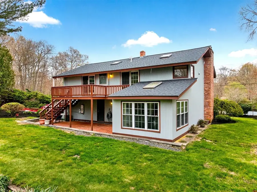 814 Sharps Lot Rd, Swansea, MA 02777 - #3