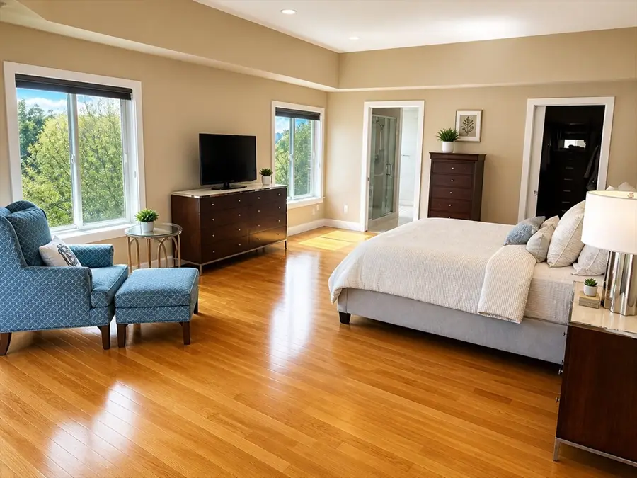 310 Hammond Pond Pkwy #401, Chestnut Hill, MA 02467 - #3