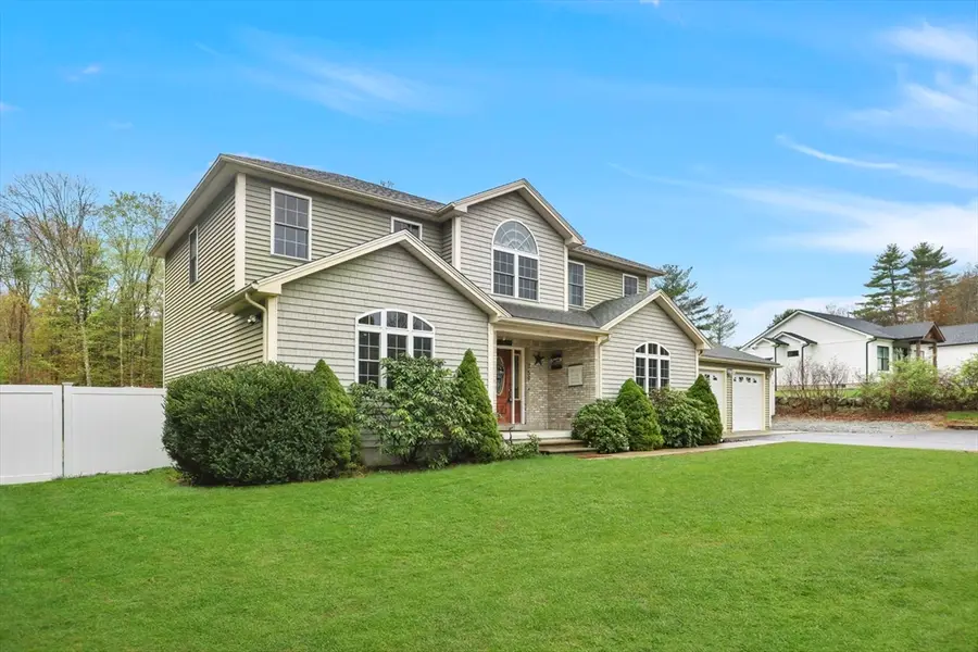 359 Springfield St, Palmer, MA 01069 - #2