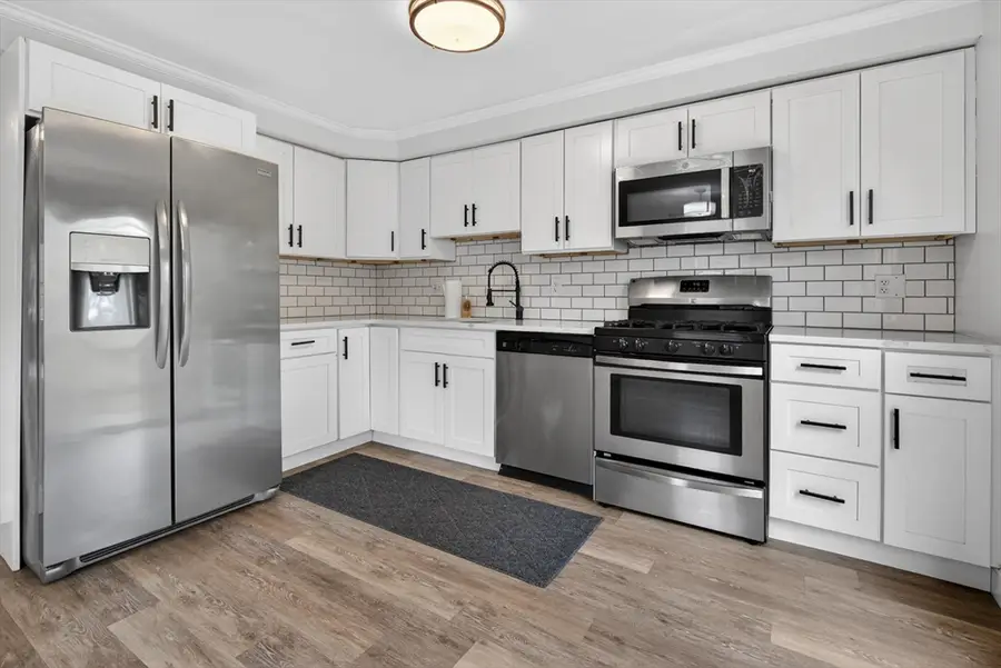 162 Oak St #18, Taunton, MA 02780 - #2