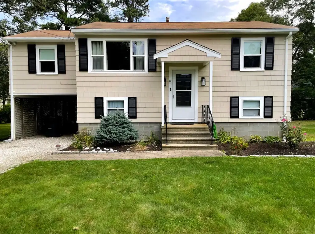 5 Andersen Ave, East Sandwich, MA 02537 - #1