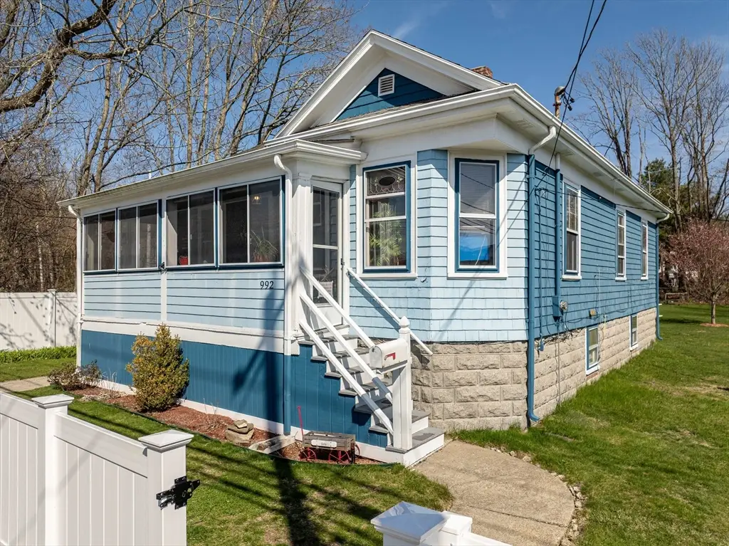 992 Lees River Ave, Somerset, MA 02726 - #1