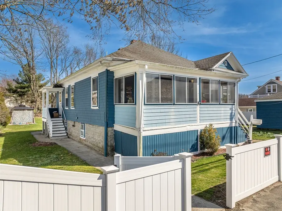 992 Lees River Ave, Somerset, MA 02726 - #2