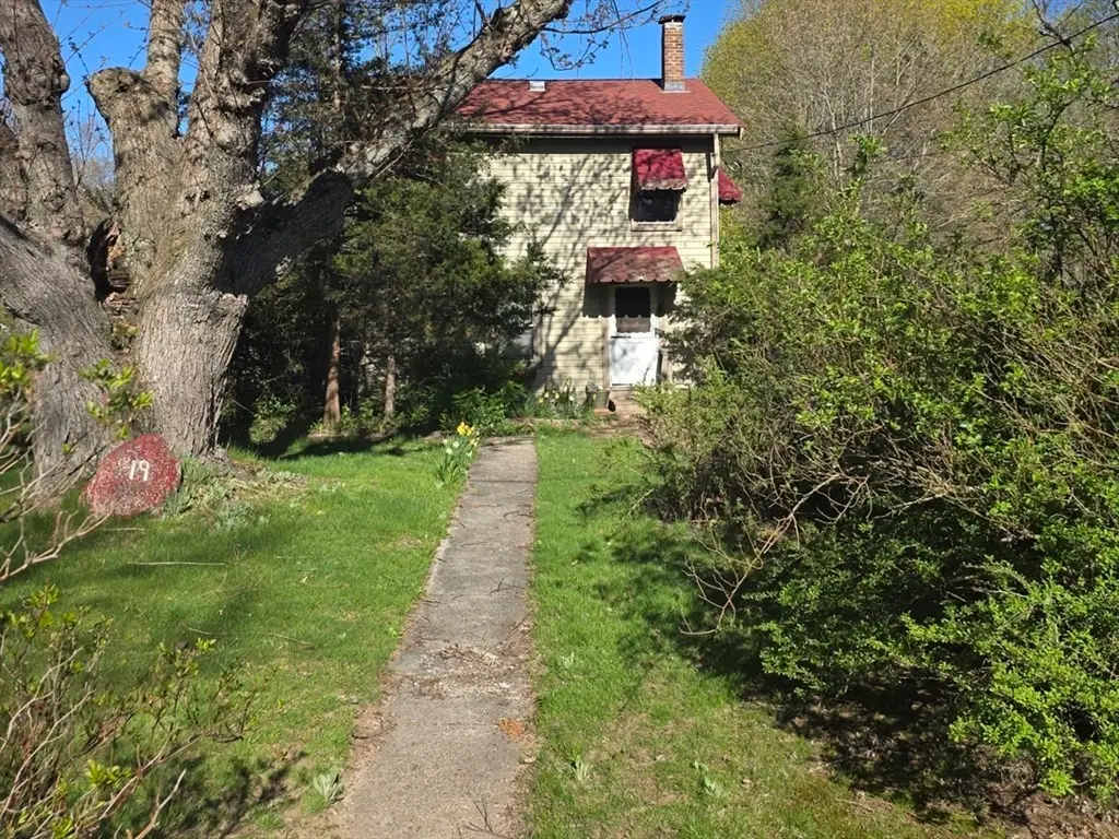 19 Carmen Street, Attleboro, MA 02703 - #1