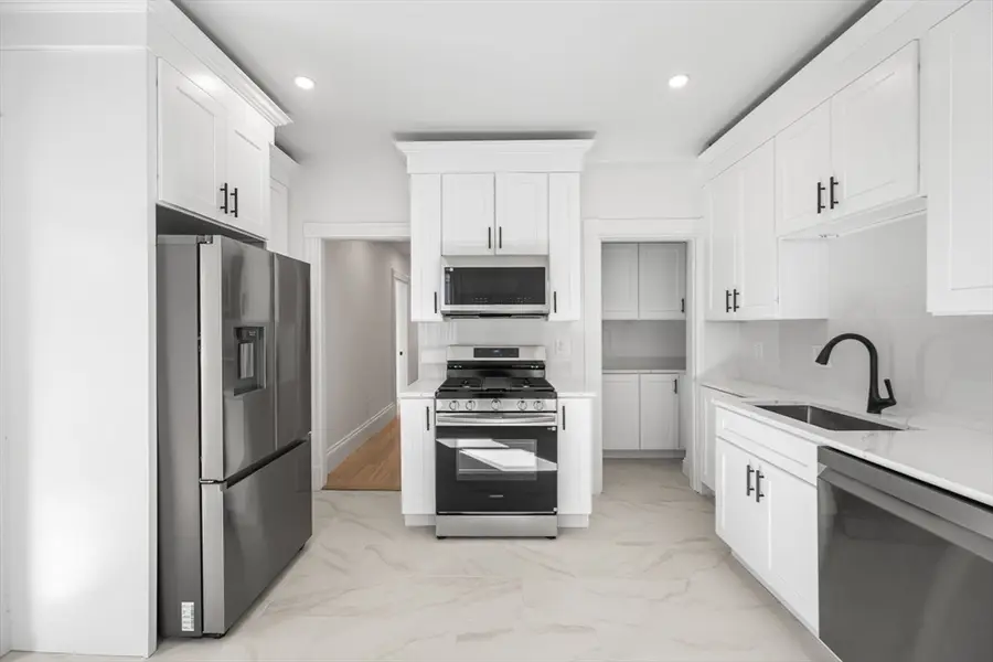 66 Sixth St #1, Cambridge, MA 02141 - #2