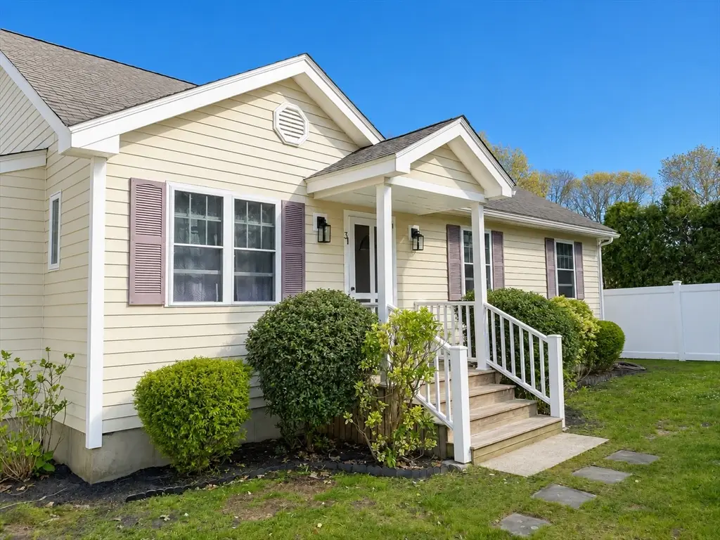 34 Tenth St S, Edgartown, MA 02539 - #1