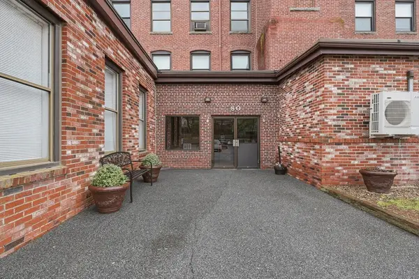 80 Foster Street #504, Peabody, MA 01960
