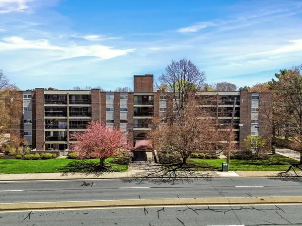 68 Main St #58C, Stoneham, MA 02180