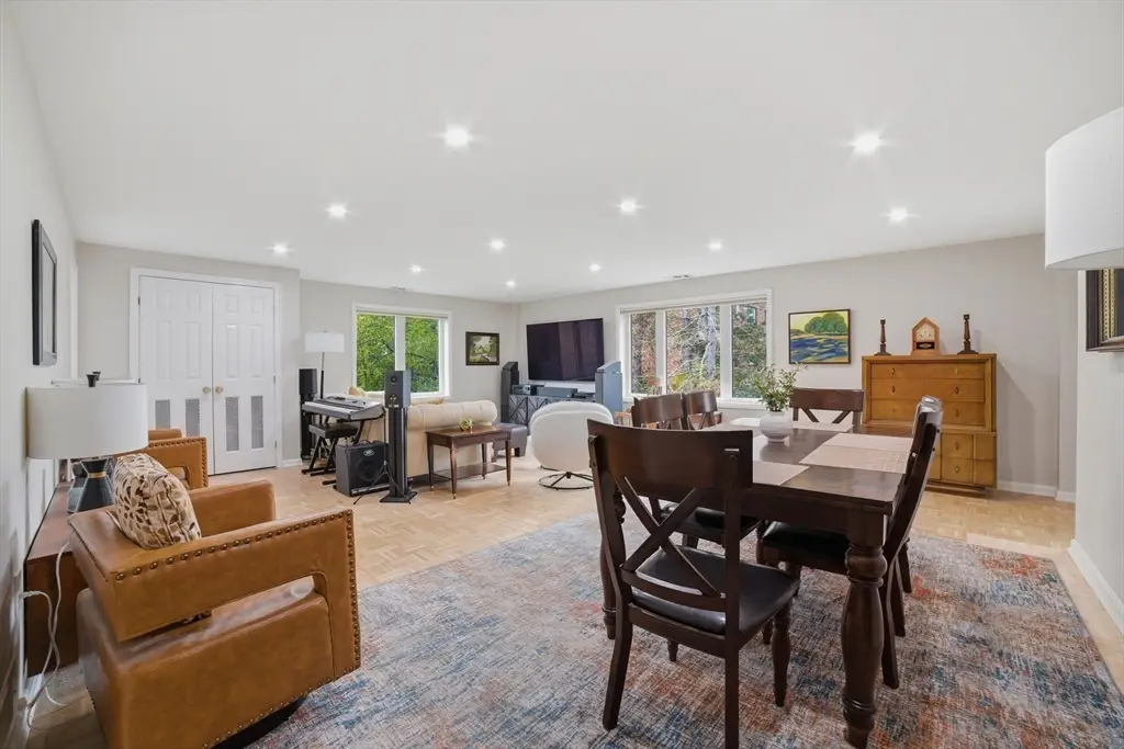 11 Ledgewood Way #16, Peabody, MA 01960 - #1