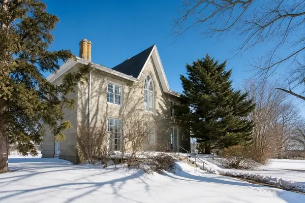 181 Washington Street, Fairhaven, MA 02719