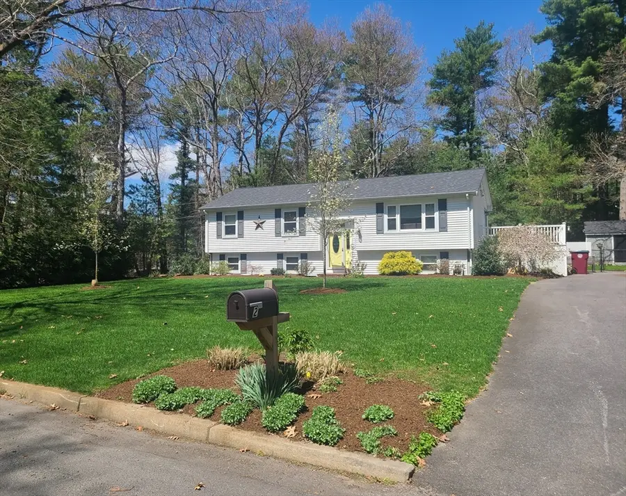 2 Claire Terrace, Middleboro, MA 02346 - #2