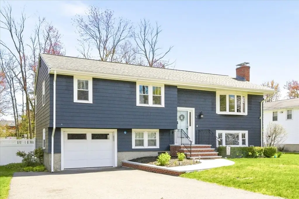 4 Flintlock Ln, Dedham, MA 02026 - #1