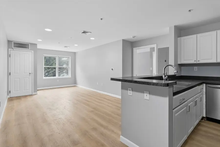 30 Franklin St #116, Malden, MA 02148 - #2
