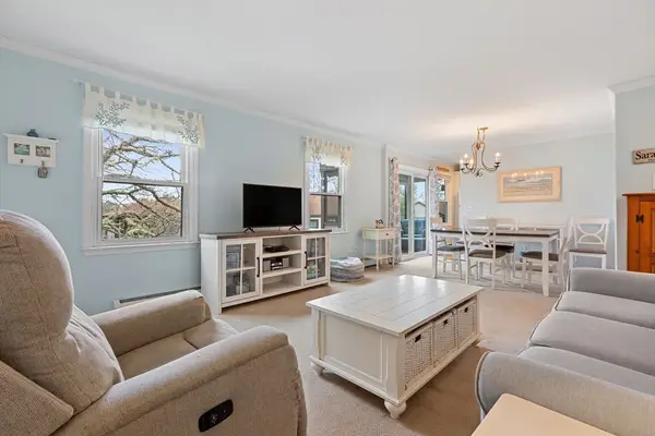 14 Harold St #8C, Harwich, MA 02646