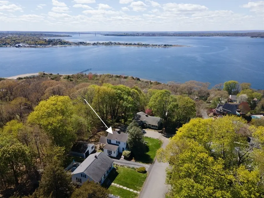 6 Miles Ave, Tiverton, RI 02878 - #2