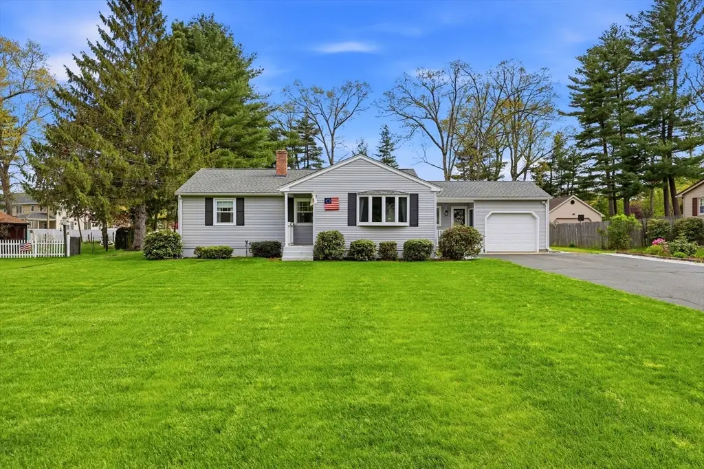 74 Shannon Ln, Westfield, MA 01085 - #1