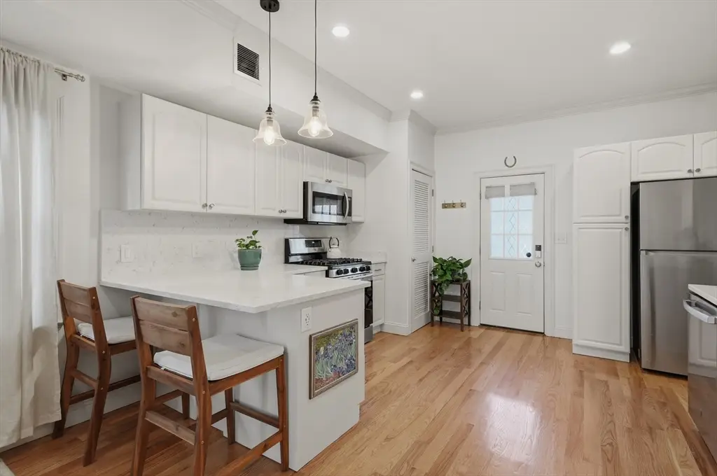 11 Columbia Rd #3, Wakefield, MA 01880 - #1