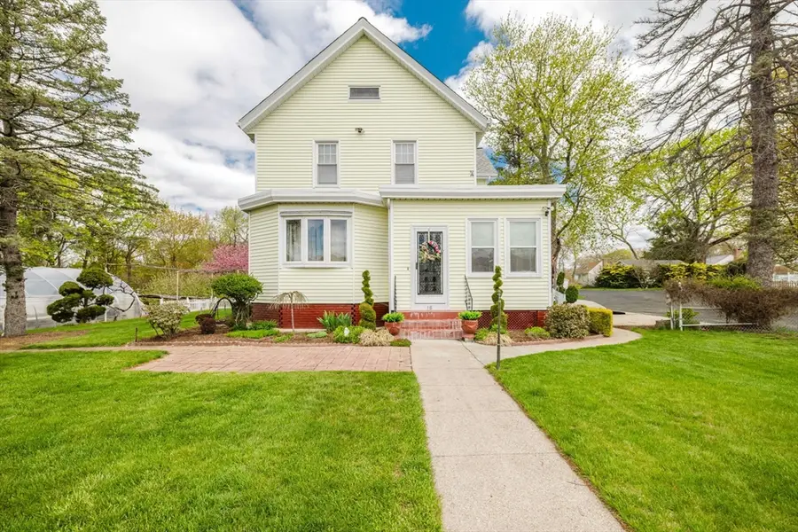 18 Central Ave, Seekonk, MA 02771 - #2