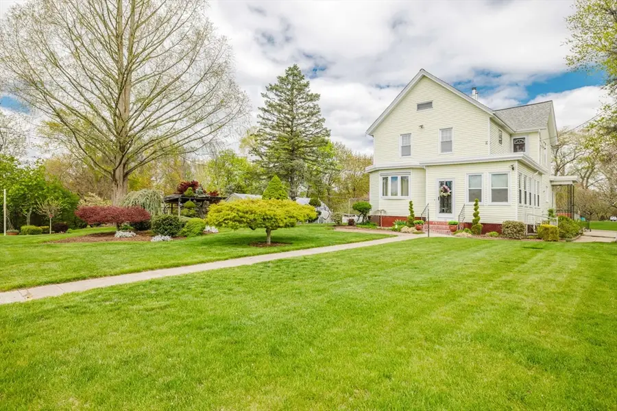 18 Central Ave, Seekonk, MA 02771 - #3