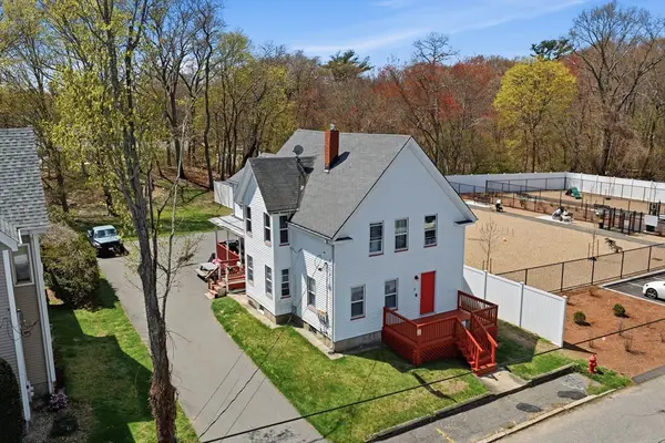 10 Oak Avenue, Taunton, MA 02780