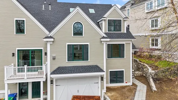 10 Deerpath Lane #10, Reading, MA 01867