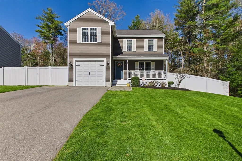 987 Dighton Woods Cir, Dighton, MA 02715 - #1