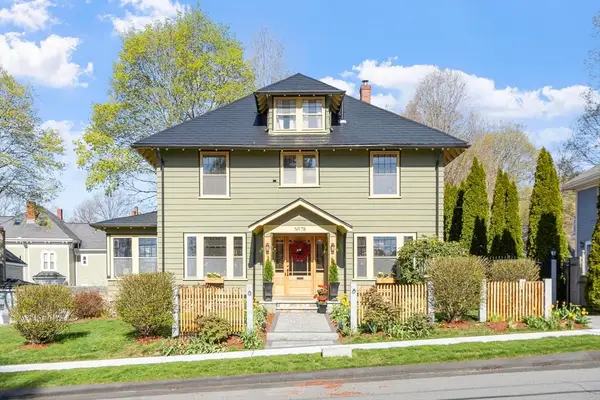 78 Chestnut St, Haverhill, MA 01830