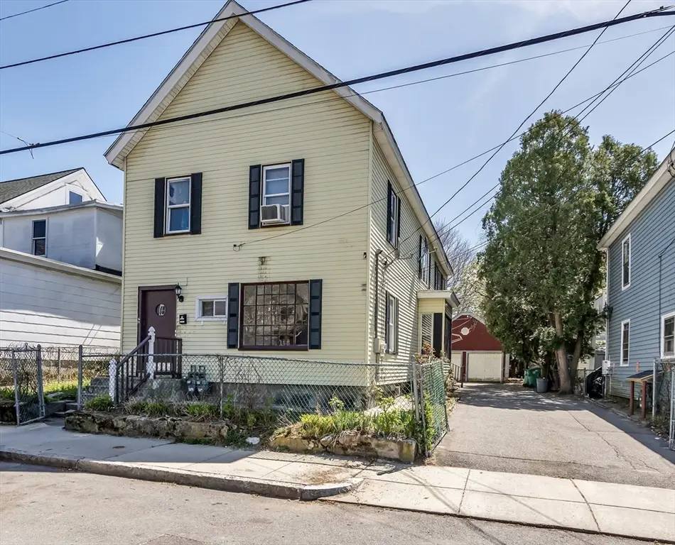 69 Lilley Ave, Lowell, MA 01850 - #1