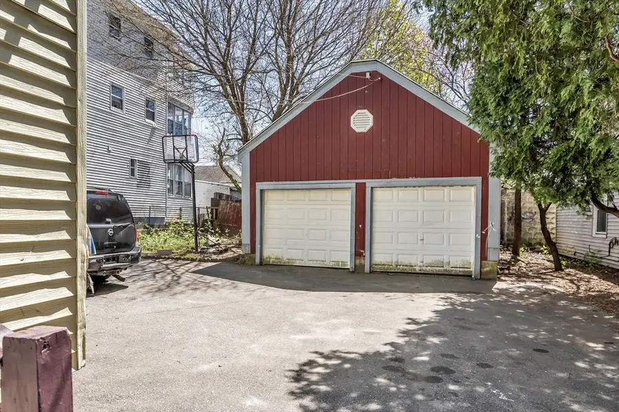 69 Lilley Ave, Lowell, MA 01850 - #3