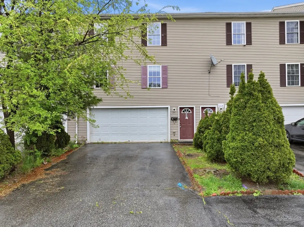 17 Bigelow St, Worcester, MA 01610 - #1