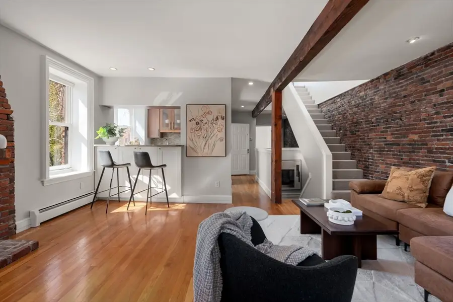 19 Albemarle St #4, Boston, MA 02115 - #2