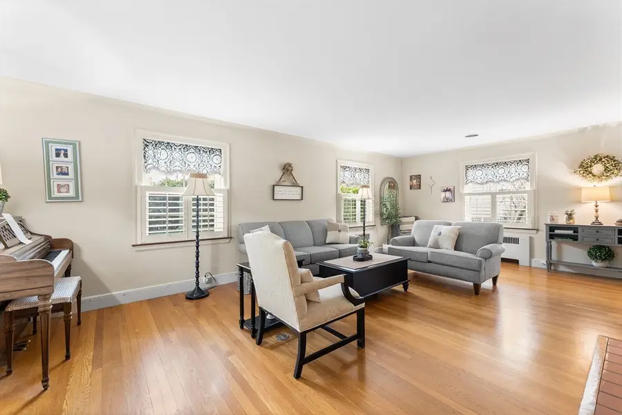 199 Hawthorn Rd, Braintree, MA 02184 - #3