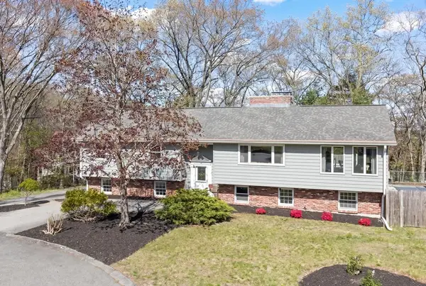 16 Briscoe Street, Woburn, MA 01801