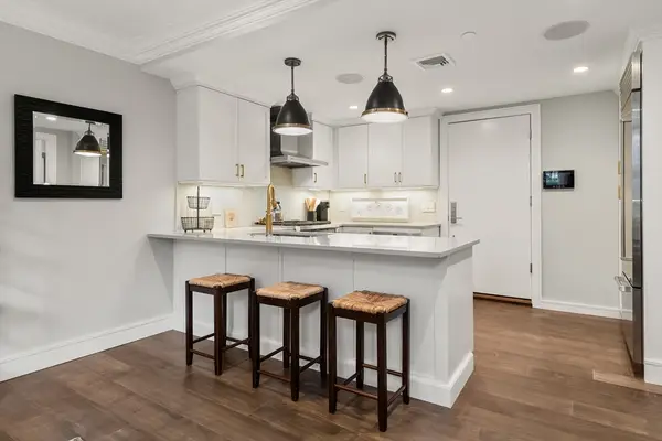11 Exeter Street #2, Boston, MA 02116