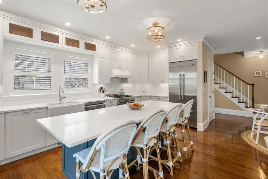 6 Woods Place, Boston, MA 02129 - #3