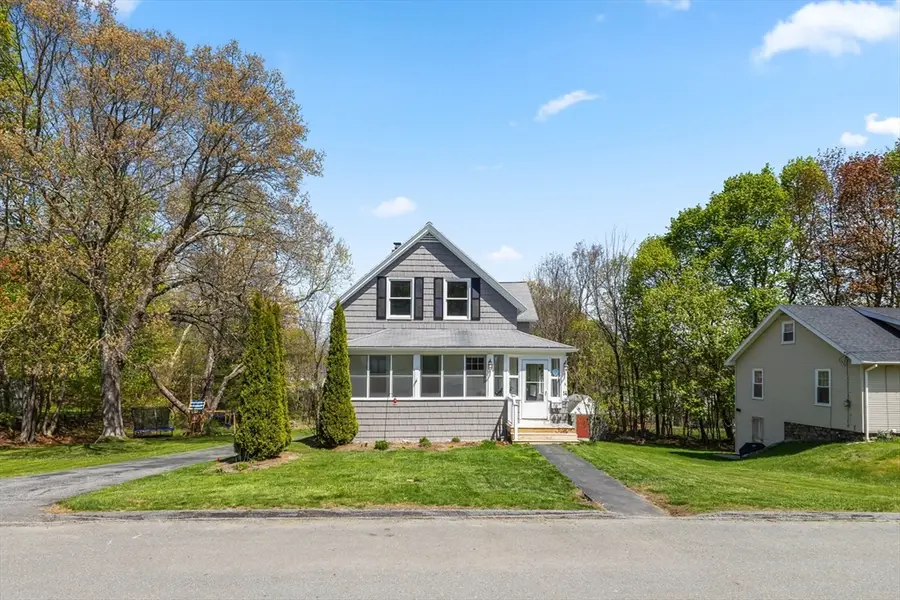 14 Park St, Auburn, MA 01501 - #3