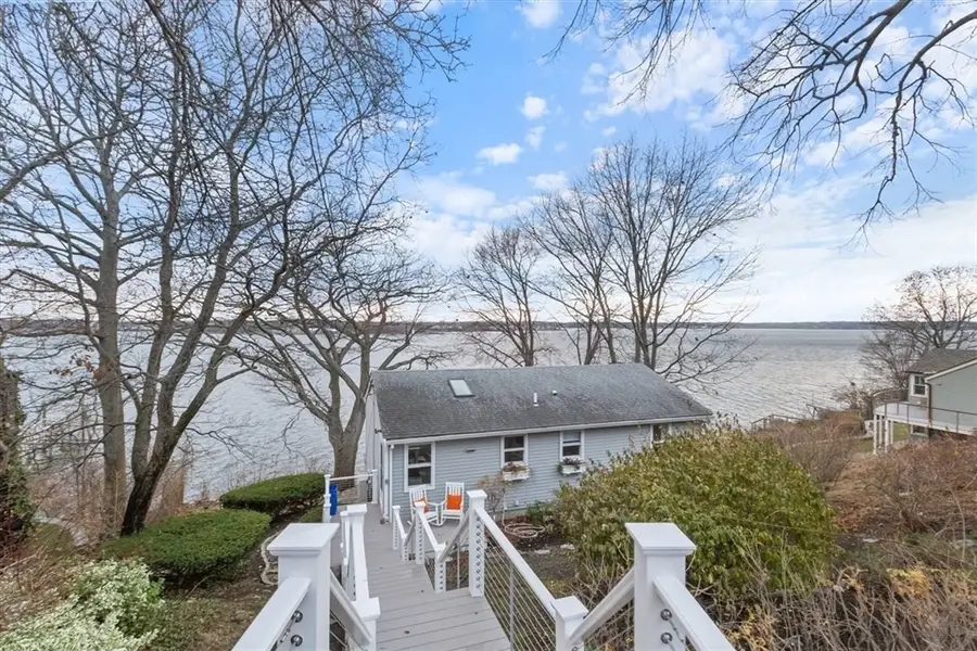 69 Naugus Ave, Marblehead, MA 01945 - #2