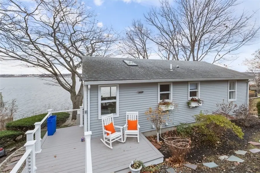 69 Naugus Ave, Marblehead, MA 01945 - #3