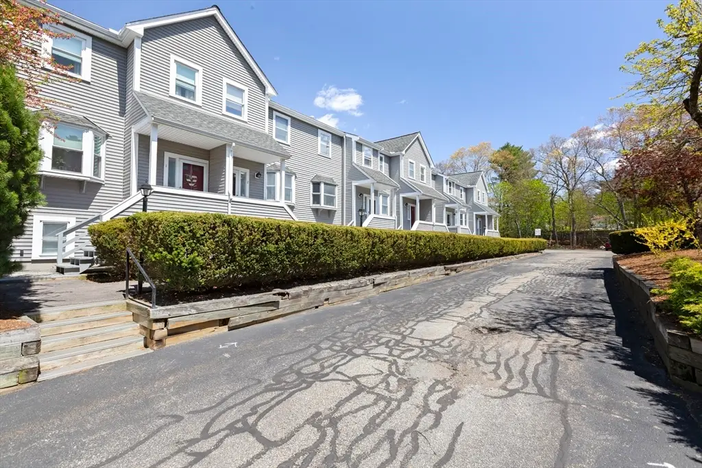 3 Summerville Rd #3, Foxboro, MA 02035 - #1