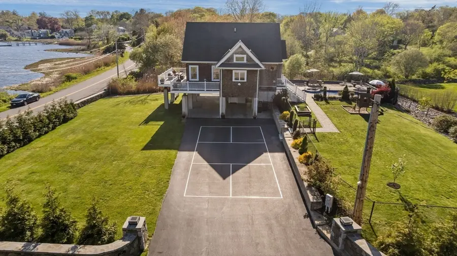 517 Pearse Rd, Swansea, MA 02777 - #3