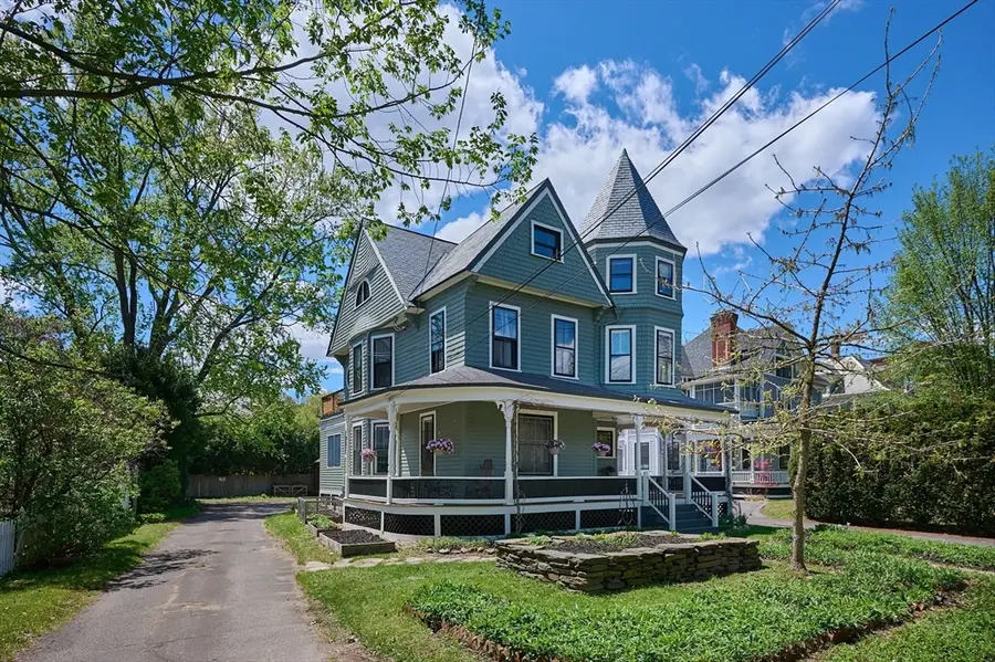 296 Elm St, Northampton, MA 01060 - #2