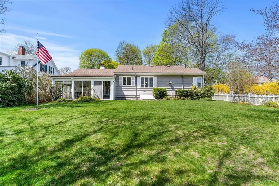 14 Woodbury Street, Beverly, MA 01915 - #2