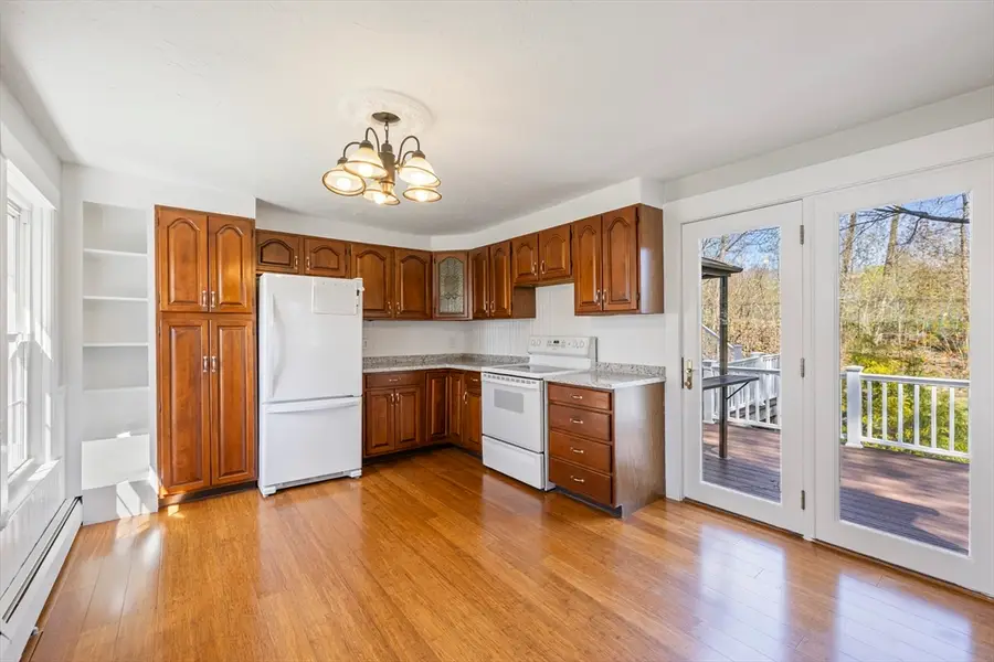 10 Highland St, Spencer, MA 01562 - #3