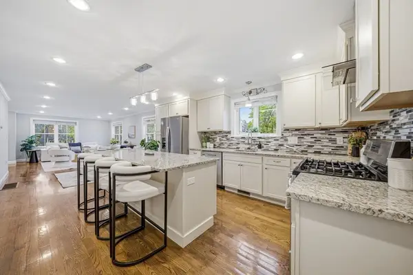 305 Lynn St, Malden, MA 02148
