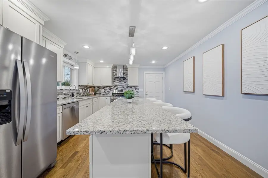 305 Lynn St, Malden, MA 02148 - #3