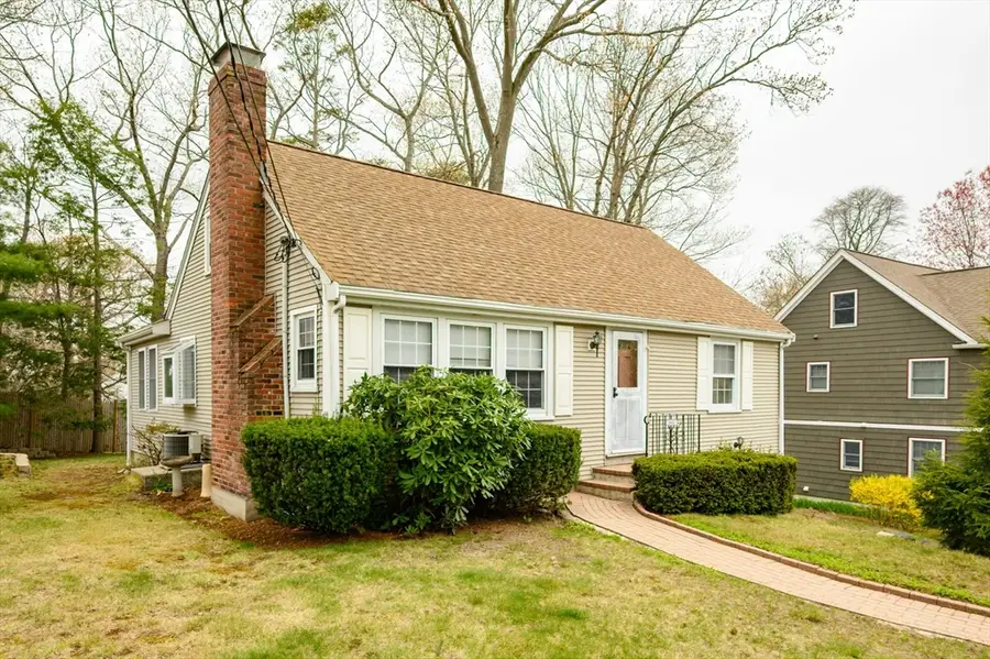 113 Ledgewood Rd, Dedham, MA 02026 - #2