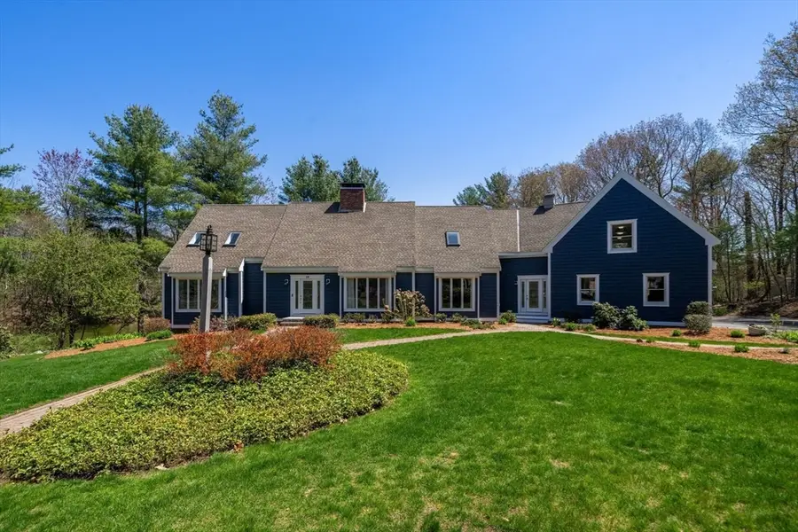 19 Devonshire Rd, Middleton, MA 01949 - #3