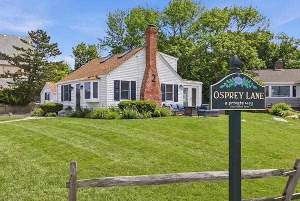 2 Osprey Ln, Plymouth, MA 02360