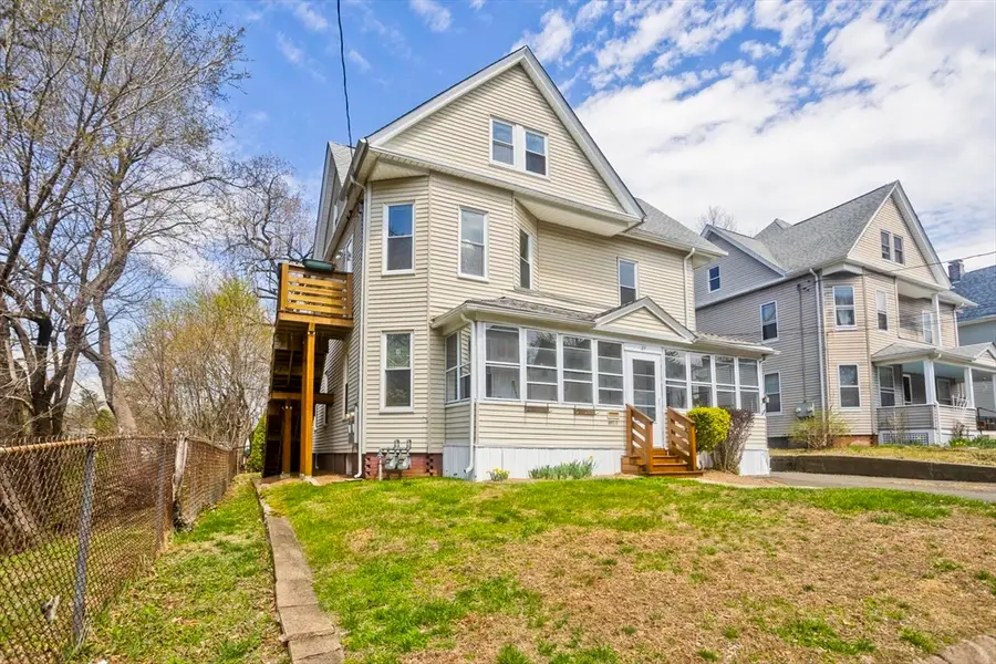 27 Morgan St., Holyoke, MA 01040 - #2