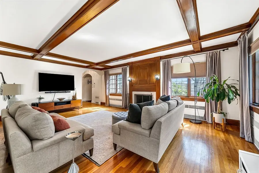51 Fairfield St, Newton, MA 02460 - #3